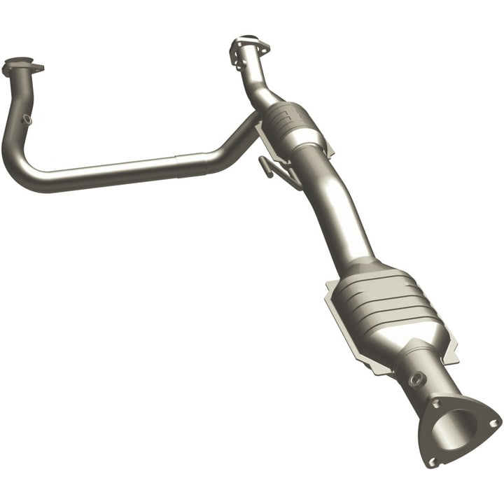 MagnaFlow Direct Fit Catalytic Converter Astro 00-04 4.3L OEM