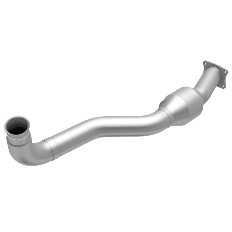 Magnaflow Direct-Fit Catalytic Converter for 01-05 GM Silverado/Sierra 6.6L - OneFastShop