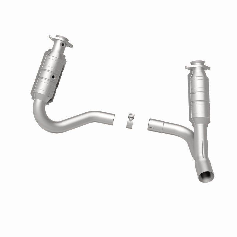 Magnaflow Catalytic Converter - Direct-Fit DF 49638 4.7L 2WD Chrysler Aspen/Dodge Durango 2008 - OneFastShop