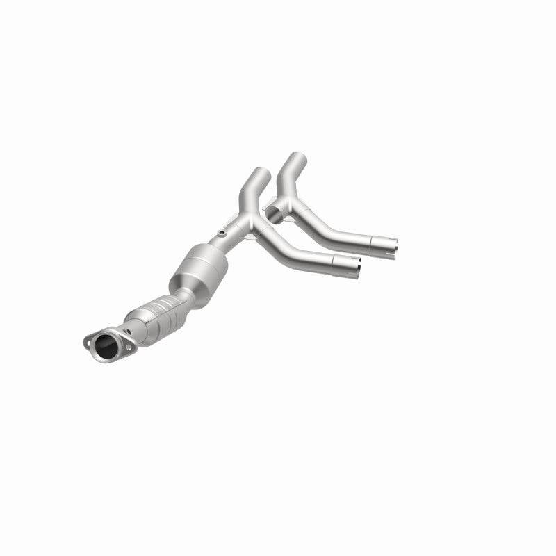 Magnaflow Catalytic Converter DF 05-07 Ford E150 4.6L Passenger Side - OneFastShop