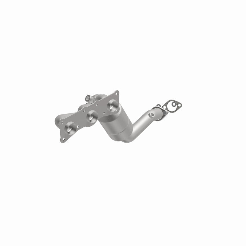 Magnaflow Direct-Fit Catalytic Converter for 2008-2010 BMW 528i/528i xDrive 3.0L Underbody