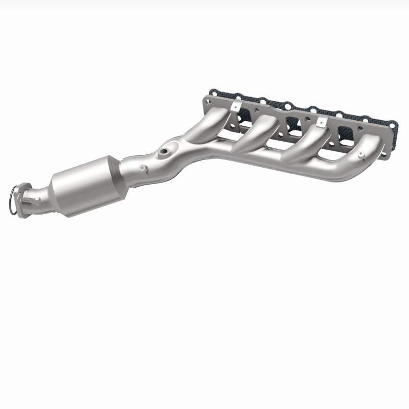 Magnaflow Direct Fit Converter for 05-06 Nissan Titan 5.6L