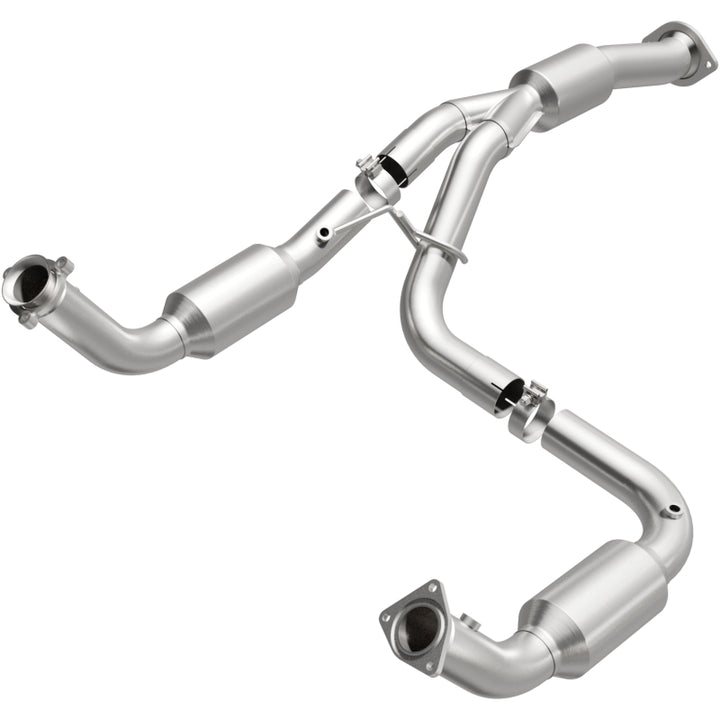 Magnaflow Direct Fit Catalytic Converter for 12-17 Chevrolet Express 3500 6.0L - OneFastShop