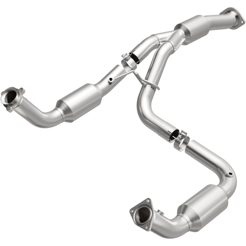 Magnaflow Direct Fit Catalytic Converter for 12-17 Chevrolet Express 3500 6.0L - OneFastShop