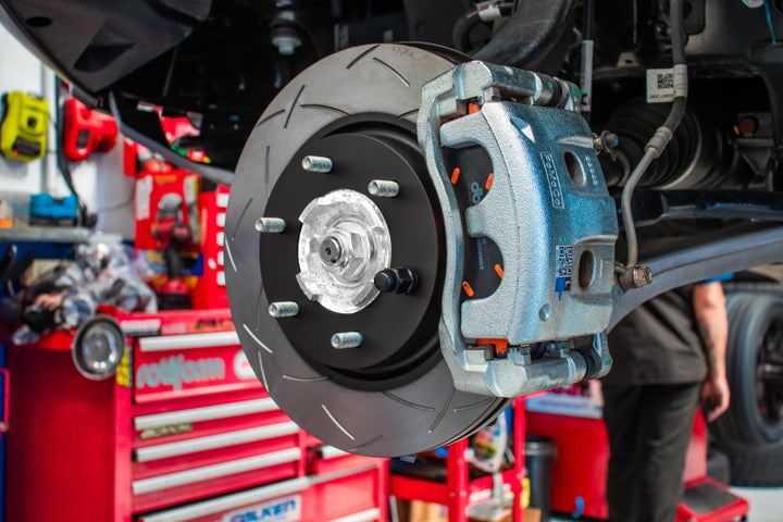 DBA 2006–2007 and 2006–2009 XP650 Front Brake Pads for Dodge Magnum SRT8 and Challenger SRT8 - OneFastShop