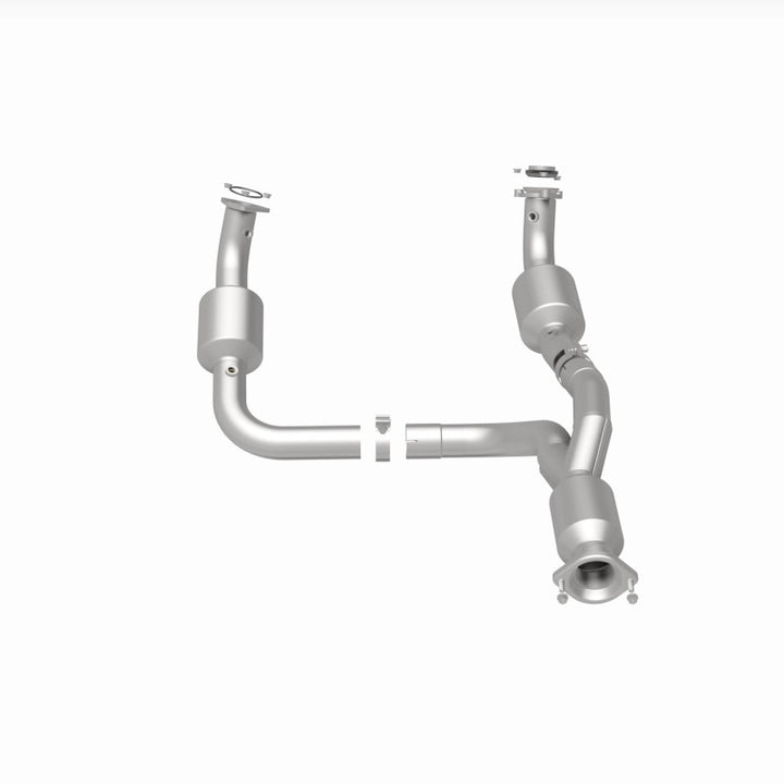 Magnaflow 12-20 Chevrolet Express 4500 6.0L Direct Fit Catalytic Converter