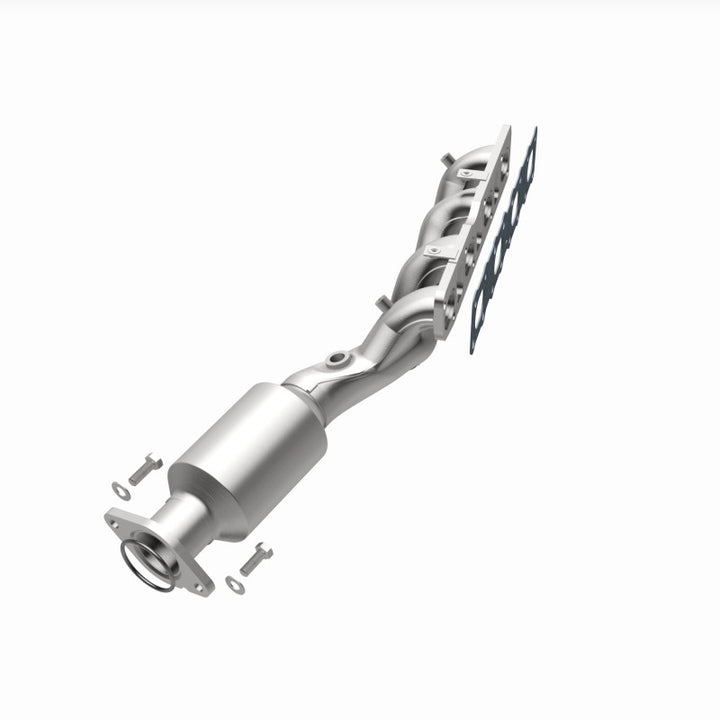 Magnaflow Direct Fit Catalytic Converter 05-06 Nissan Titan 5.6L - OneFastShop