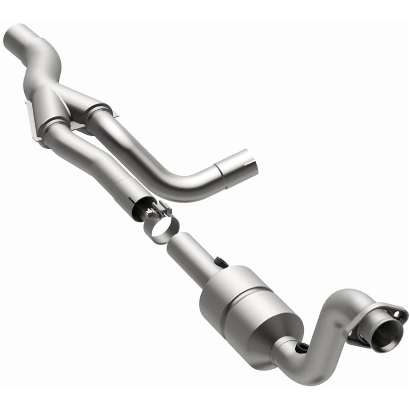 MagnaFlow Direct-Fit Catalytic Converter Dodge Durango 5.7L - Passenger Side