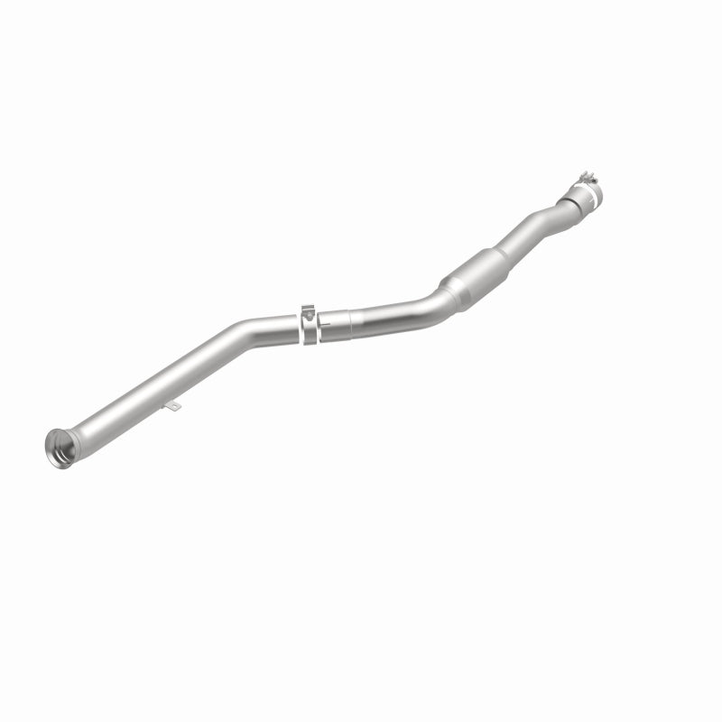 Magnaflow Direct Fit Rear Underbody Converter for 19-22 BMW 330i (G20)