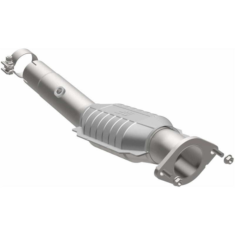 Magnaflow Catalytic Converter DF 6L Passenger Side for GM 2500 01-02 - OneFastShop