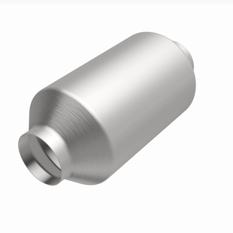 Magnaflow Universal 3in Catalytic Converter for GM 3500/4500 HD 6.0L (2021-2023 Chevrolet Express, GMC Savana)