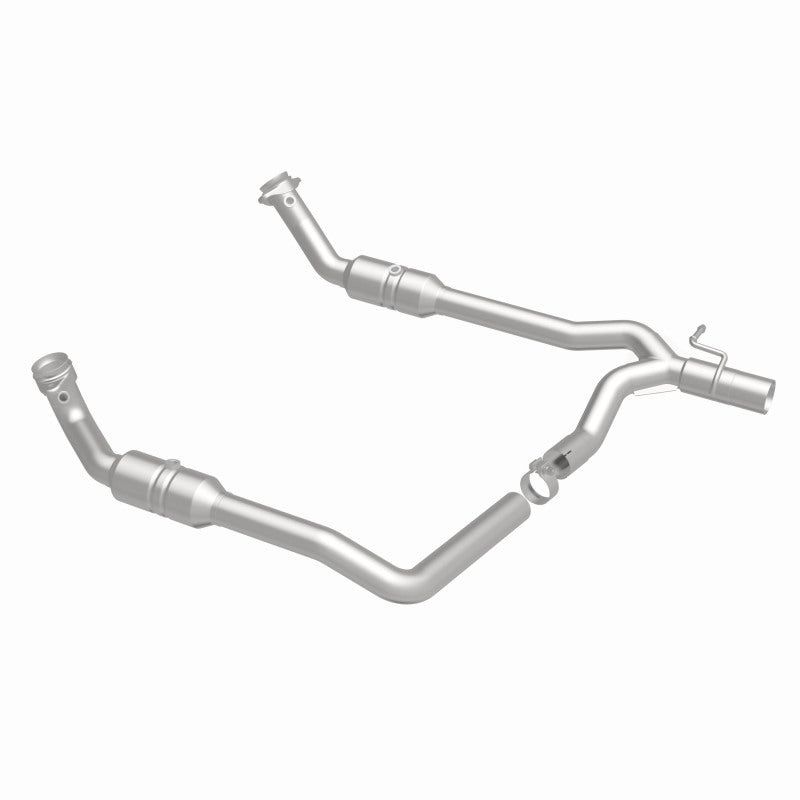 Magnaflow Catalytic Converter DF 2009-2012 E-150 5.4L Underbody