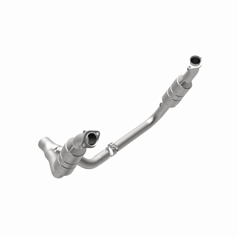 MagnaFlow Direct Fit Catalytic Converter 2006 Dodge RAM 1500 5.7L Front Axle