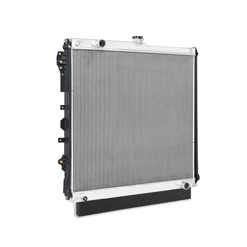 Mishimoto Performance Aluminum Radiator for Toyota Tundra 4.6/4.7/5.7L