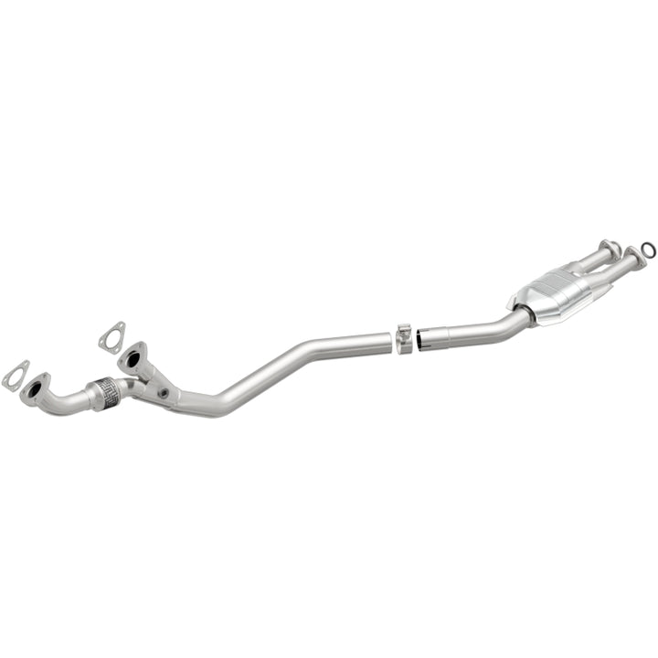 Magnaflow Conv Direct-Fit Catalytic Converter 69.75X6.5X4 1.75/1.75 Fits 1981-1984 BMW 633CSi 1983-1984 BMW 533i - OneFastShop