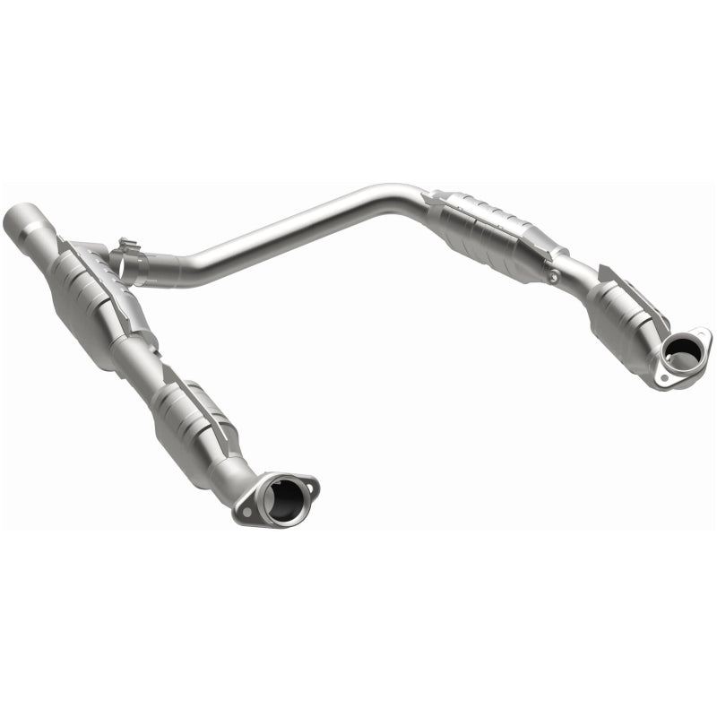 Magnaflow Direct-Fit Catalytic Converter for 05-07 Ford E-250/E-350 Econoline V8 5.4L