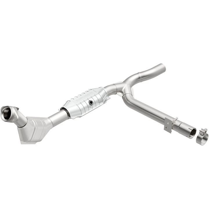 Magnaflow Direct-Fit Catalytic Converter 99-00 Ford F-150 4.6L - OneFastShop