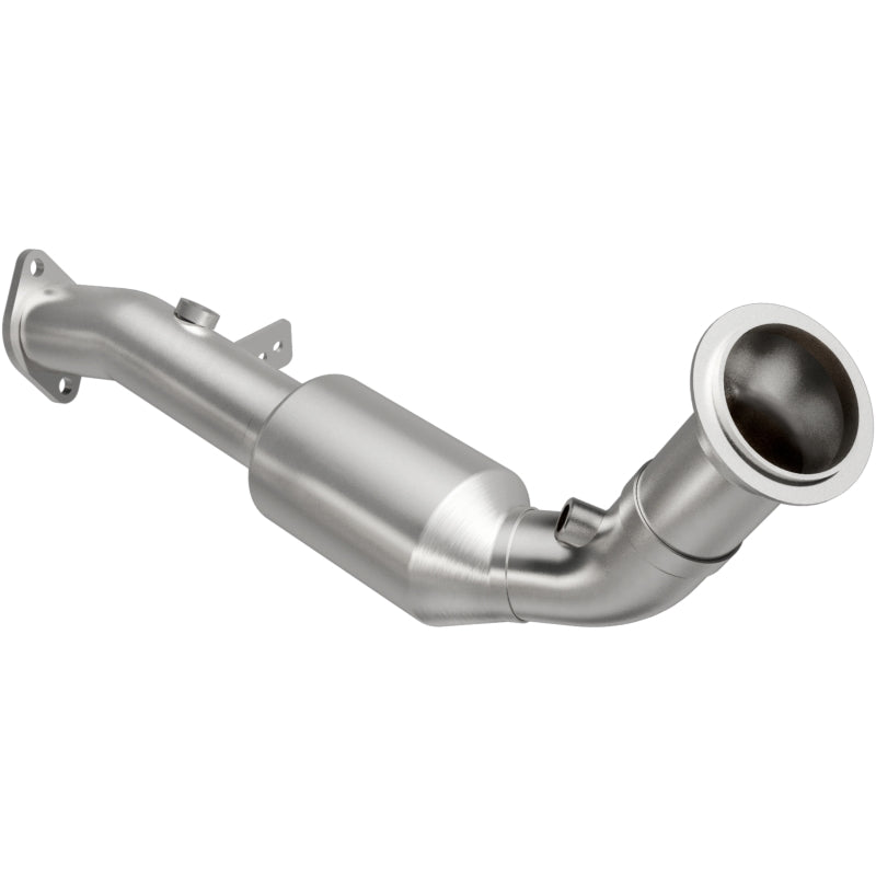 Magnaflow Catalytic Converter Direct Fit 2.5in Pipe Diameter for 08-10 BMW 535i 535xi 535i xDrive