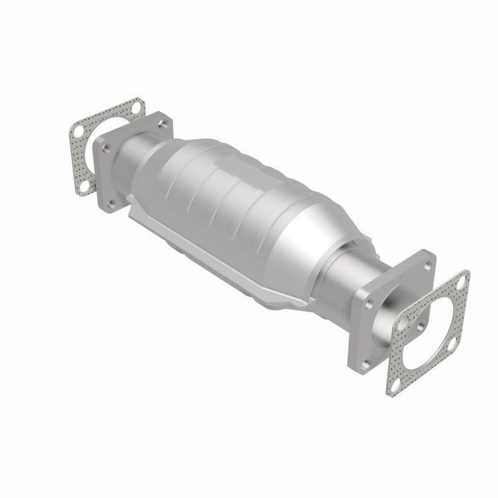 MagnaFlow Catalytic Converter Federal/EPA Compliant 13.2X6.5X4 Chevrolet-Geo-Isuzu - OneFastShop