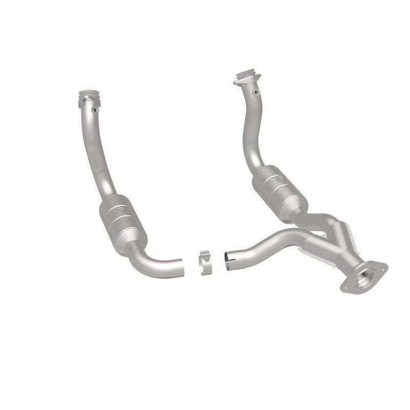 Magnaflow Catalytic Converter Y-Pipe Assembly for 08-10 Ford F-250/F-250 SD/F-350/F-350 SD 5.4L/6.8L / F-450 SD 6.8L