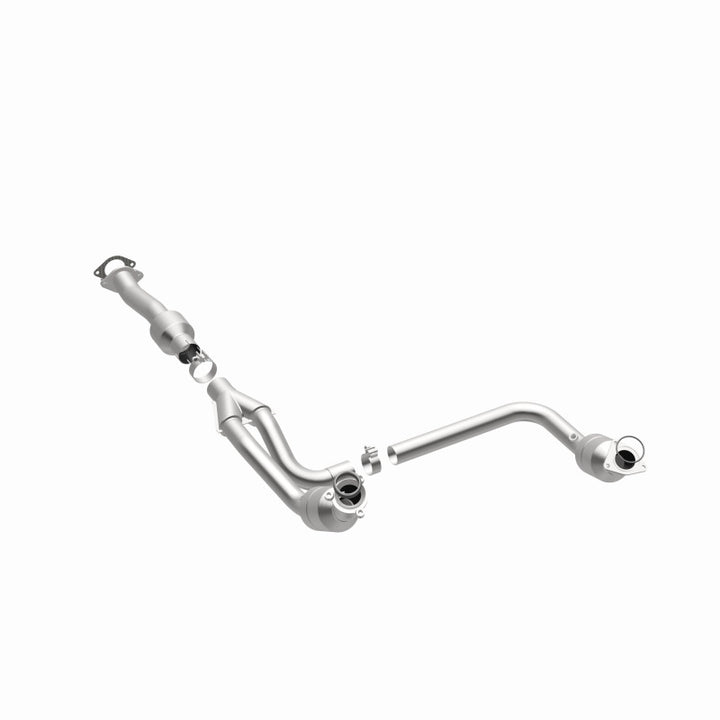Magnaflow Direct Fit Catalytic Converter 2011-2014 Express 1500 4.3L Underbody - OneFastShop