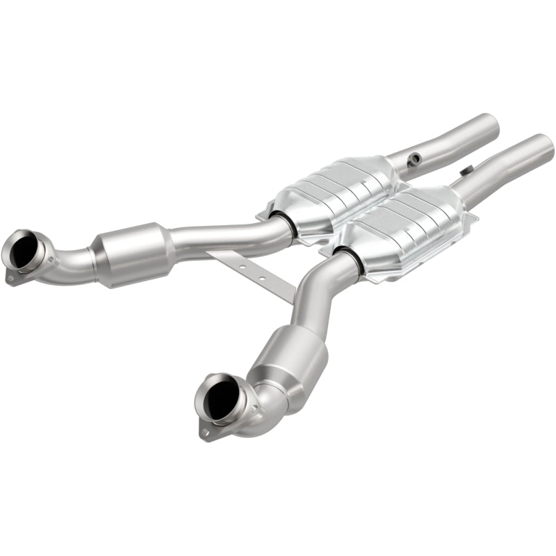 MagnaFlow Direct-Fit Catalytic Converter 93989 for 2000-2004 Chevrolet Corvette