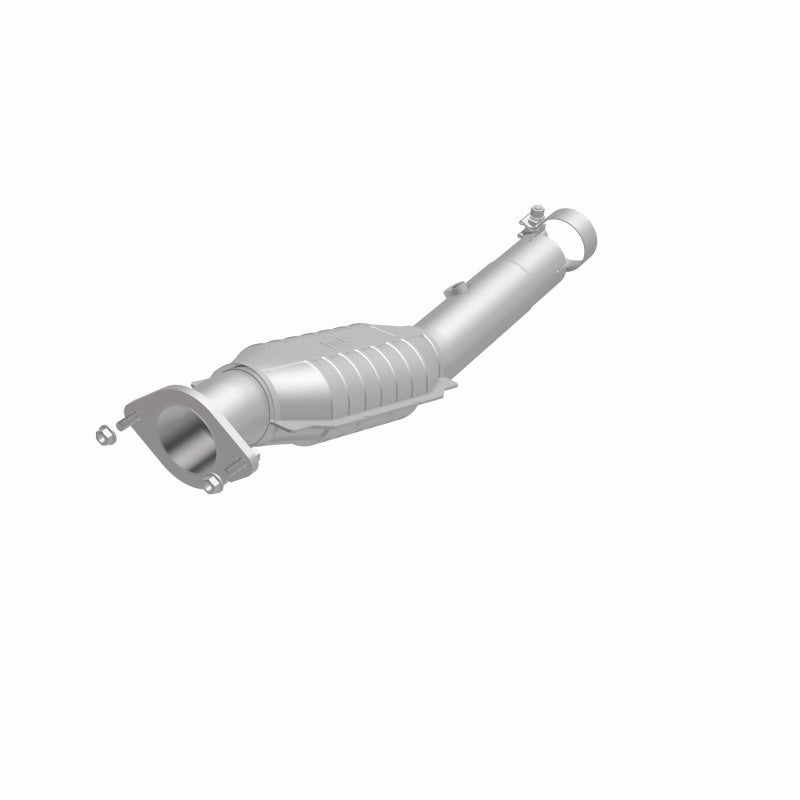 Magnaflow Catalytic Converter DF 6L Passenger Side for GM 2500 01-02 - OneFastShop