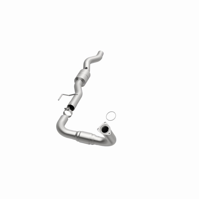 MagnaFlow Conv DF 02-03 Avalanche 8.1 DS OEM MagnaFlow