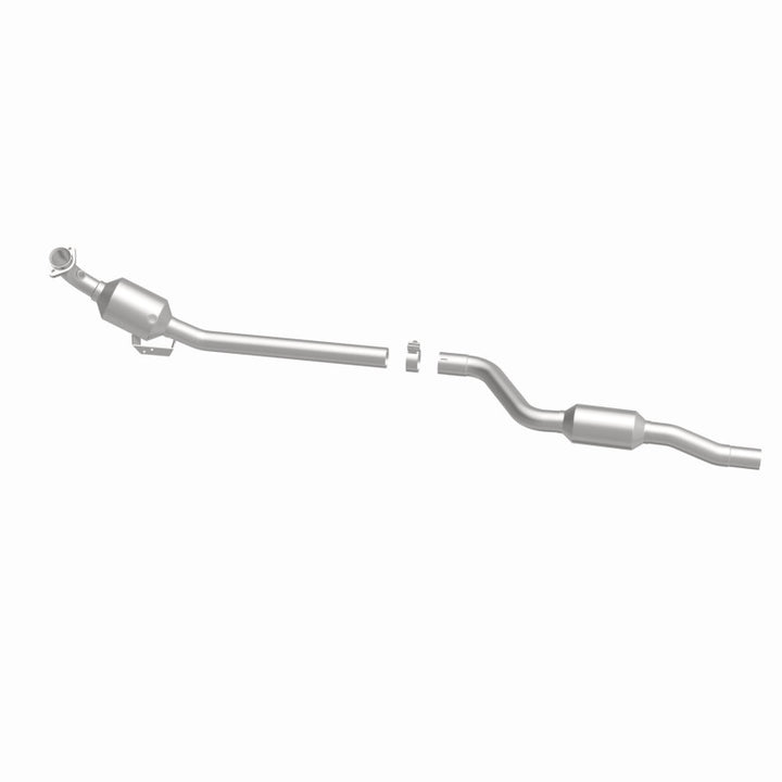Magnaflow Conv Direct Fit 10-12 Mercedes-Benz GLK350 V6 3.5 OEM Underbody Catalytic Converter - OneFastShop