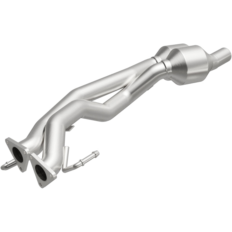 Magnaflow Catalytic Converter DF 07 Volkswagen Touareg 3.6L Rear