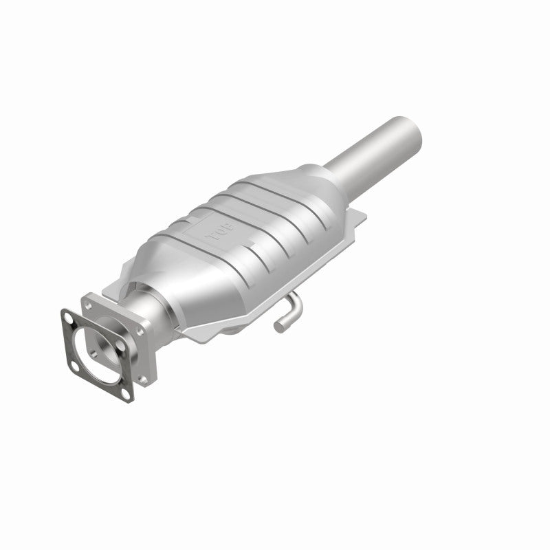 MagnaFlow Standard Grade Direct-Fit Catalytic Converter - Eagle-Jeep 1987-1992 - OneFastShop