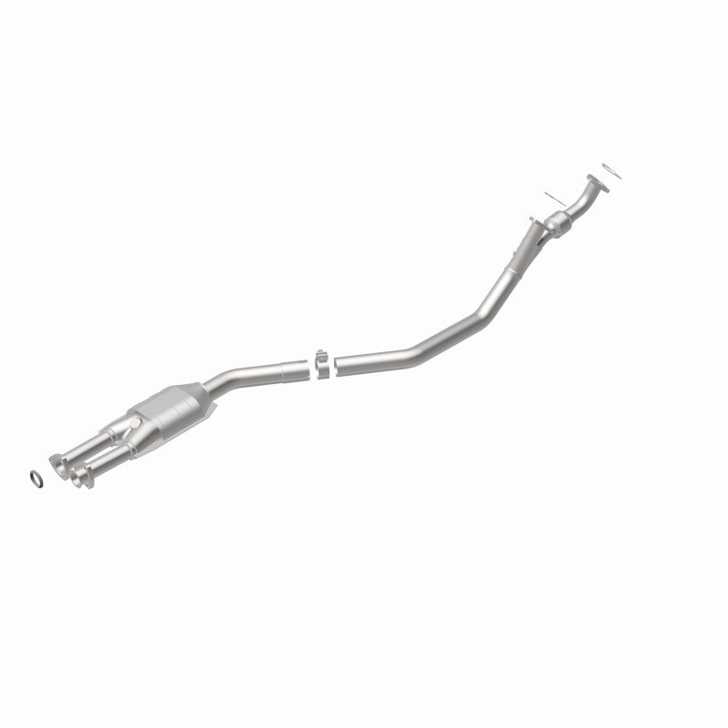 Magnaflow Conv Direct-Fit Catalytic Converter 69.75X6.5X4 1.75/1.75 Fits 1981-1984 BMW 633CSi 1983-1984 BMW 533i - OneFastShop