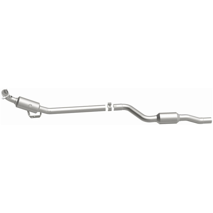 Magnaflow Conv Direct Fit 10-12 Mercedes-Benz GLK350 V6 3.5 OEM Underbody Catalytic Converter - OneFastShop