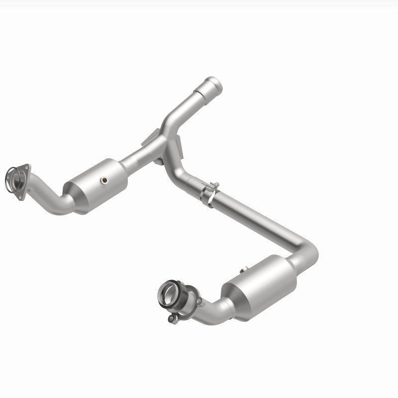 Magnaflow Direct Fit Catalytic Converter for 19-20 GMC Sierra 1500 4.3L/5.3L Single Underbody - OneFastShop
