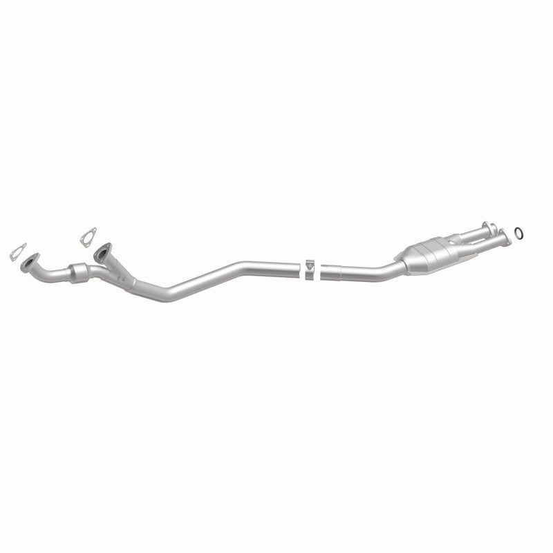 Magnaflow Conv Direct-Fit Catalytic Converter 69.75X6.5X4 1.75/1.75 Fits 1981-1984 BMW 633CSi 1983-1984 BMW 533i - OneFastShop