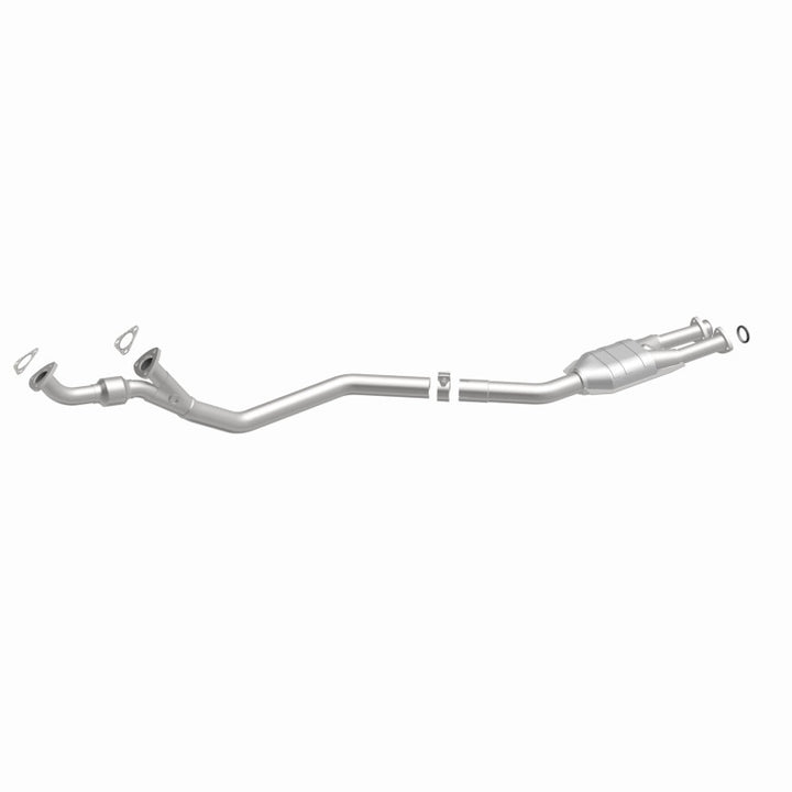 Magnaflow Conv Direct-Fit Catalytic Converter 69.75X6.5X4 1.75/1.75 Fits 1981-1984 BMW 633CSi 1983-1984 BMW 533i - OneFastShop