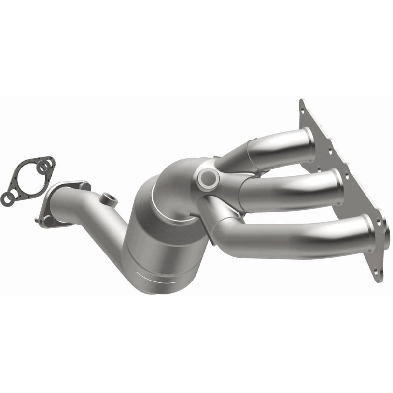 Magnaflow Direct-Fit Catalytic Converter for 2008-2010 BMW 528i/528i xDrive 3.0L Underbody - OneFastShop
