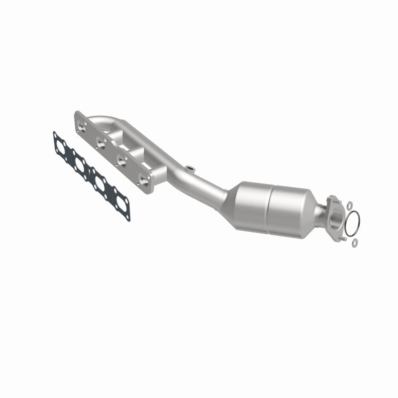MagnaFlow Direct-Fit Stainless Steel Catalytic Converter 5.6L V8 - 04-06 Nissan Titan - OneFastShop