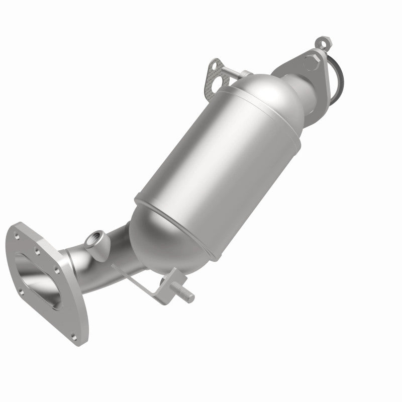 Magnaflow OEM Grade Federal/EPA Compliant Catalytic Converter for Lexus RX 350h V6-3.5