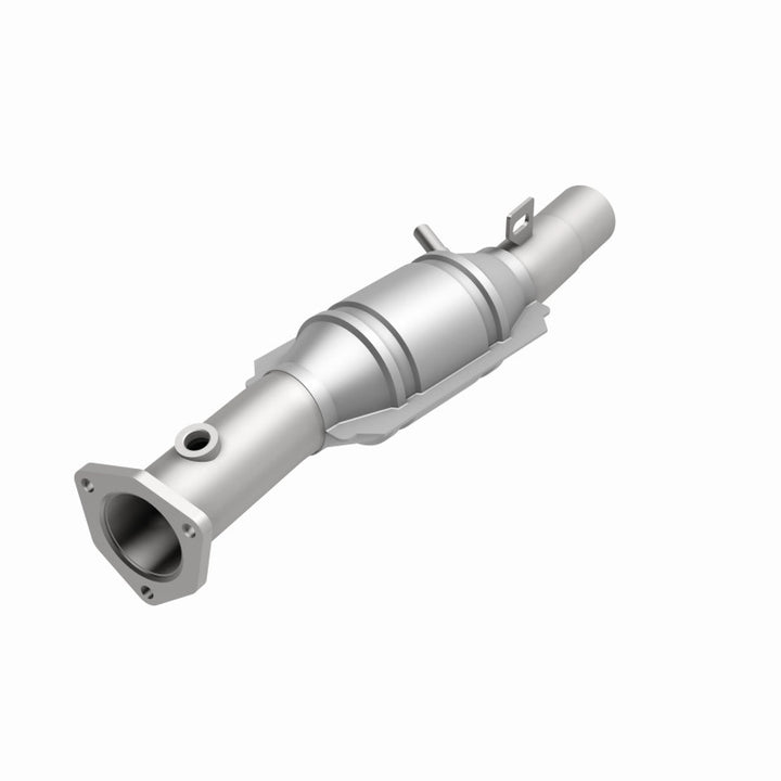 Magnaflow Direct-Fit Catalytic Converter for 1995 Volkswagen Golf 2.8L - OneFastShop