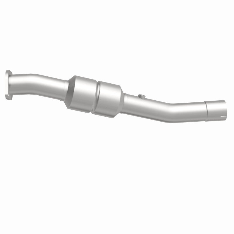 Magnaflow Direct-Fit Catalytic Converter Passenger Side Rear for 2001-2006 Chevy/GMC Silverado/Sierra 2500 HD