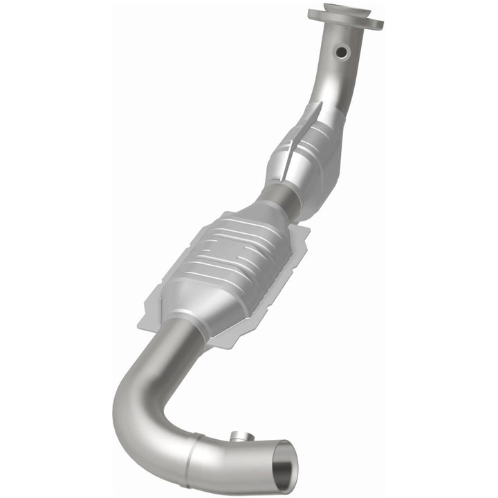 MagnaFlow Direct-Fit Catalytic Converter 99-00 Ford F-150 5.4L 2WD