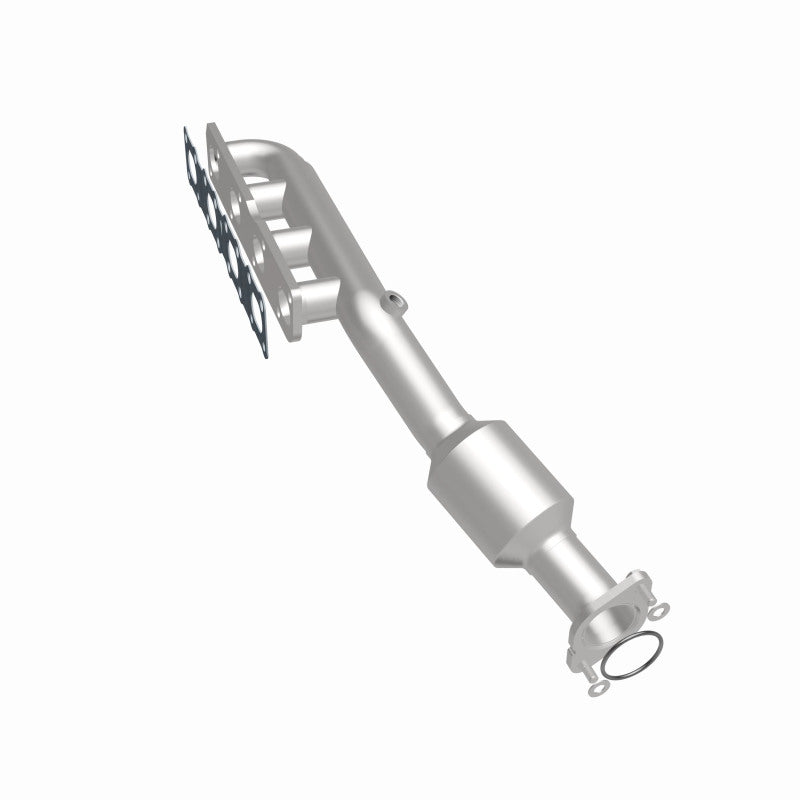 Magnaflow 2004 Nissan Titan 5.6L Direct Fit Converter - OneFastShop