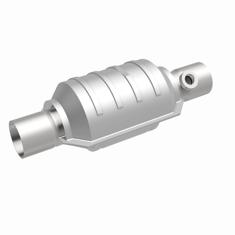 MagnaFlow Universal Catalytic Converter - Single O2 Boss