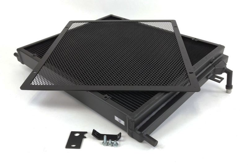 CSF Front Mount Heat Exchanger - BMW M2 / M3 / M4 / i8 2014-2021 - Black, image 5
