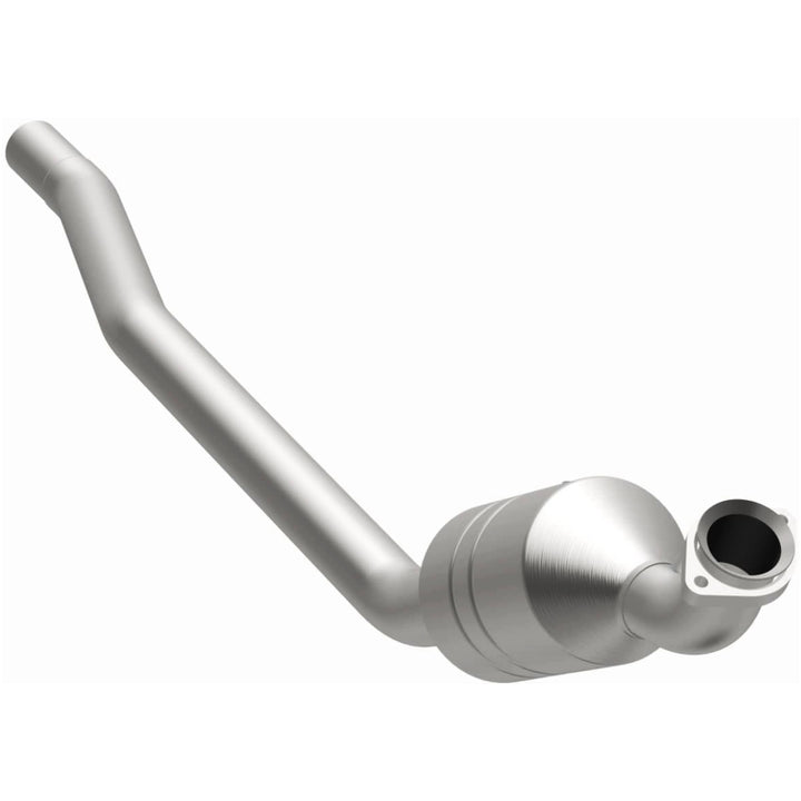 Magnaflow Direct-Fit Catalytic Converter 2006-2011 R350 3.5L Underbody - OneFastShop