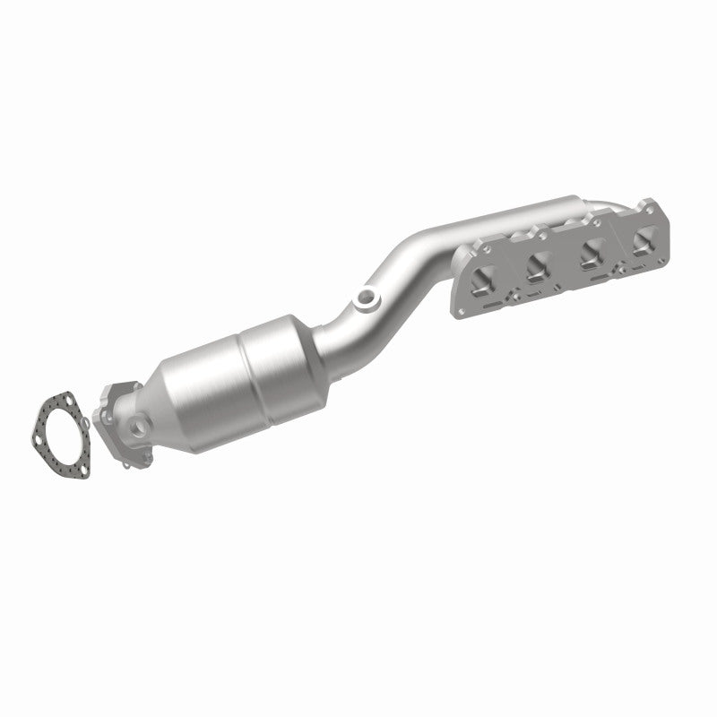 Magnaflow Direct-Fit Catalytic Converter 02-04 VW Passat 4.0L - OneFastShop