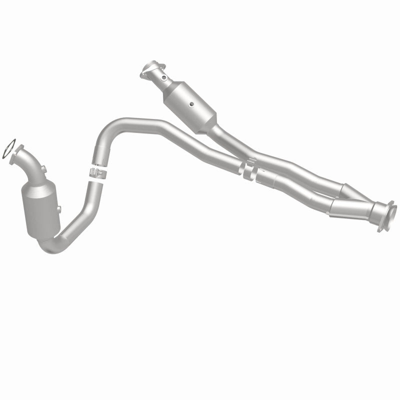 Magnaflow Direct-Fit Catalytic Converter for 2015-2017 Transit-150 V6 3.5 OEM Underbody Replacement - OneFastShop