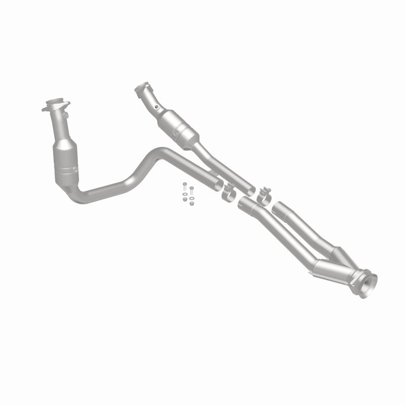 Magnaflow Direct Fit Catalytic Converter for 15-17 Ford Transit-150 3.7L