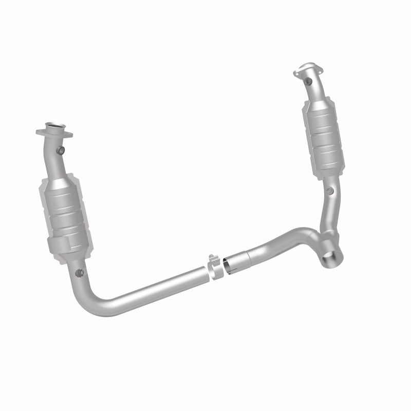 MagnaFlow Direct Fit Catalytic Converter 2006 Dodge RAM 1500 5.7L Front Axle